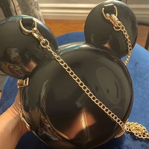 Black mouse purse with gold strap